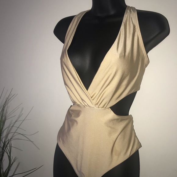 ⚡️Sale⚡️Gold Deep V ASOS Tie back Swimsuit - Picture 2 of 8